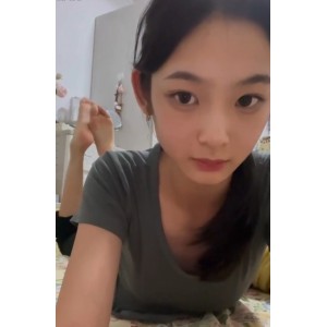 女大学生百度盘宿舍秀嫩脚最新合集30V450M，永久有效，双层压缩