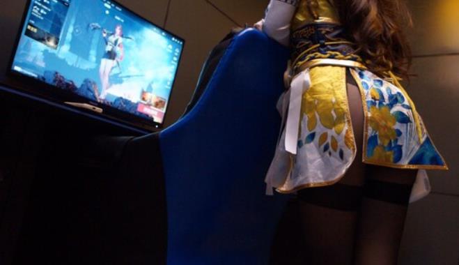 虎牙二次元美少女浮力姬小余最新合集4V575M，清纯动人动漫角色秀萝西施