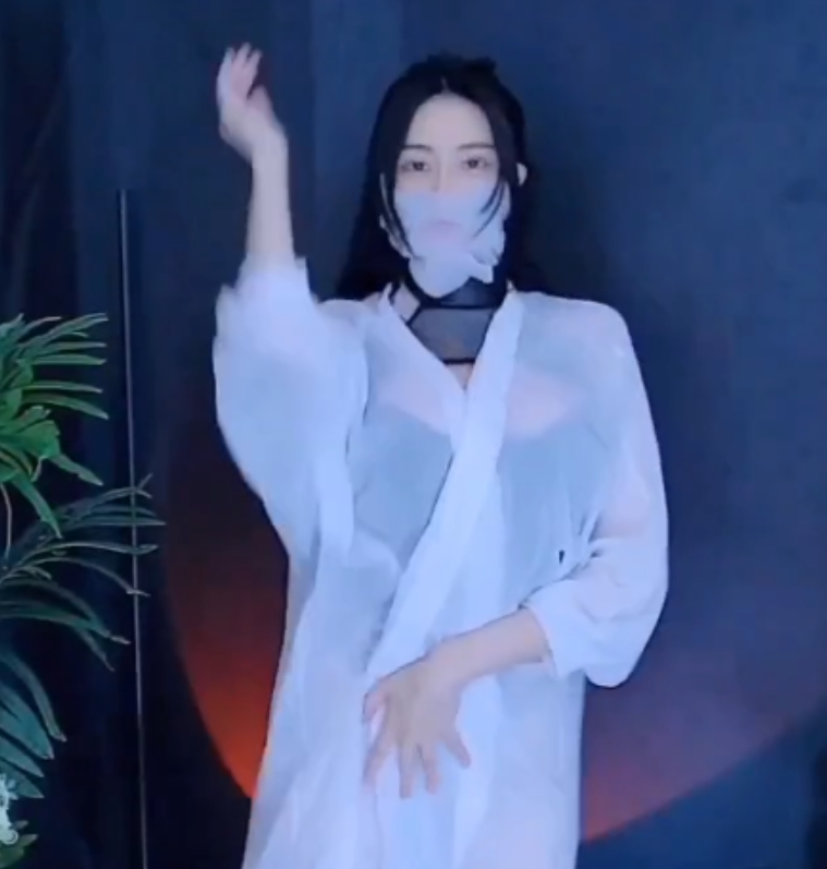 尺度合集百度盘白妖妖最新打包273V44G，CC白妖妖