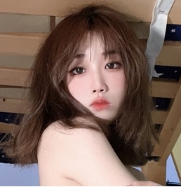 快手甜美希希尺度私拍视图合集88V66G，反差风格，高清大图，家里自拍