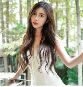 御姐户外萌汁丝袜福利合集17V1.3G，性感直播魅力无限