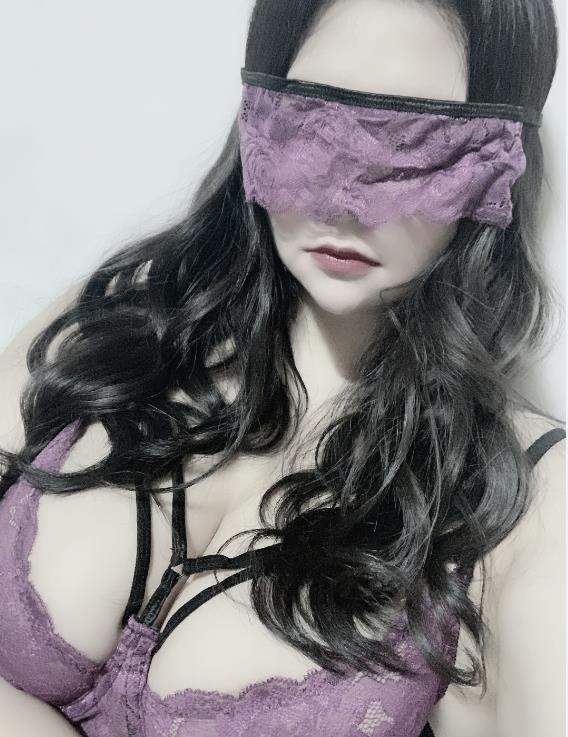 巨巨肉感视频推特合集33V1.5G太带感