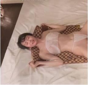 OF清纯小妹按摩系列50G88部太有料