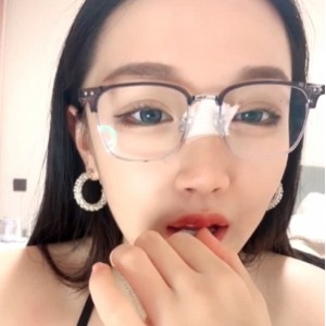 48.6g御姐媚惑蜜罐合集57v曲线夭娆