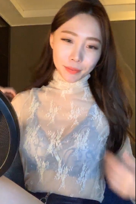 推特rimha私房视频合集27.7G18部优质身材