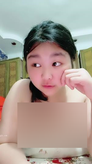 自拍童颜坦克少女合集17部20.4G揉捏实录太顶了