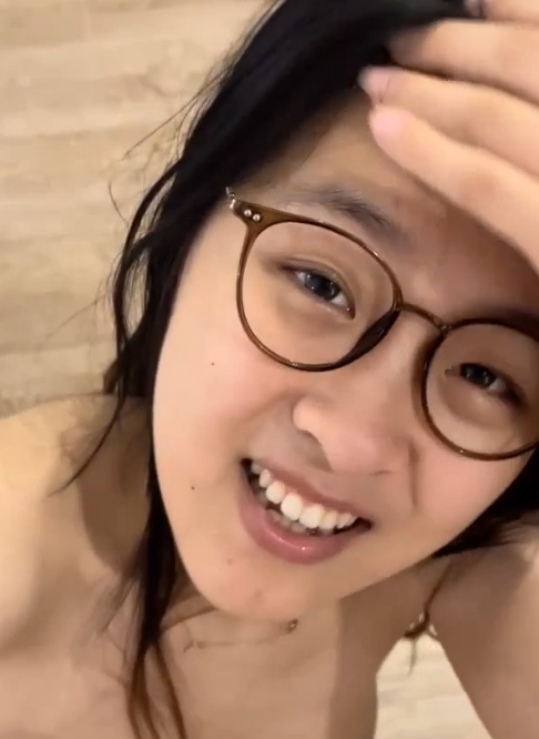 街拍四位良家绝密私拍35V860M珍藏版