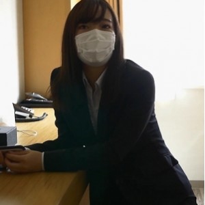 爱脚癖博物馆职场新人小脚实录1V1.27G超清特写