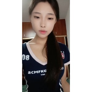 小草莓校花私拍合集20小时22G优质珍藏