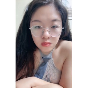 阿姨95号眼镜御姐视频25部18.4G好带劲