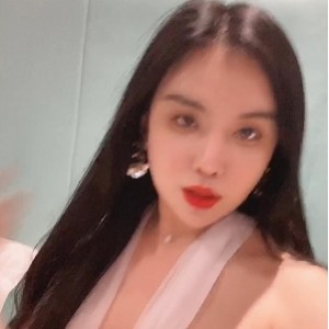 潘霜霜TS私拍露脸3.6g推特御姐珍藏81部