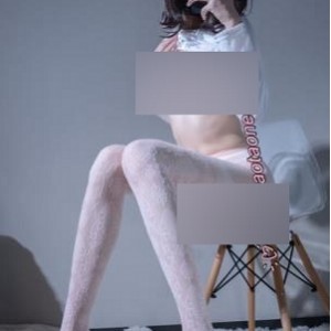 小桃私房珍藏小推合集88V16G绝密展示