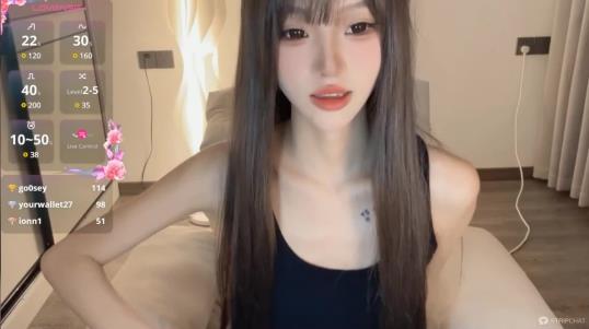 StripchatSunflowerbbb诱惑热舞合集4部2.8G超火辣