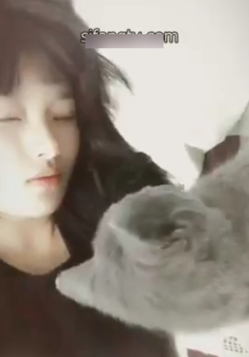 高倩推特青涩私拍75部458M