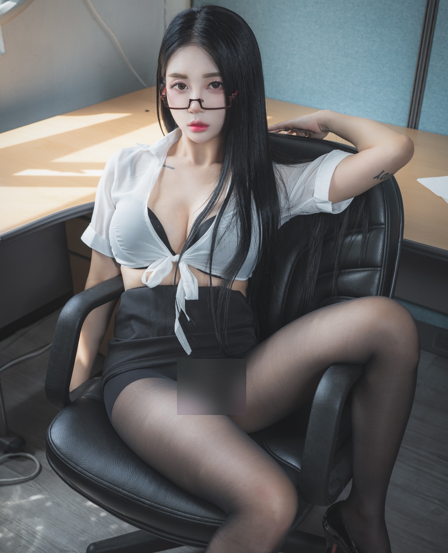 小黄鸭GirlCrush精选合集402G妩媚热舞