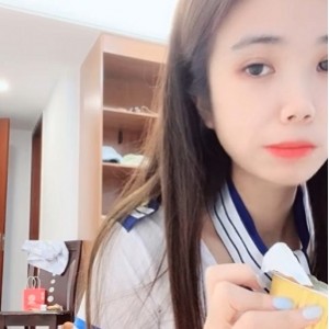 推特妮妮眼镜妹60部56.4G优质