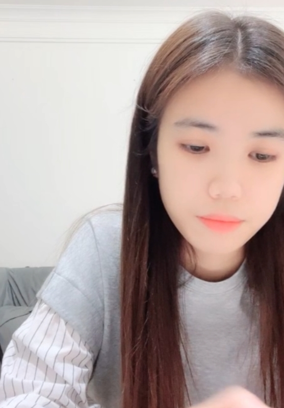 推特妮妮眼镜妹60部56.4G优质