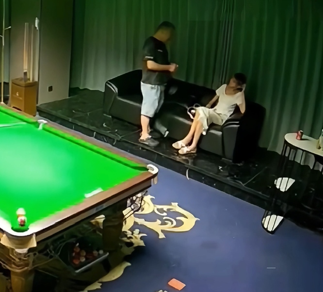 高清诱惑壹号台球厅互动视频1部1.47G推特