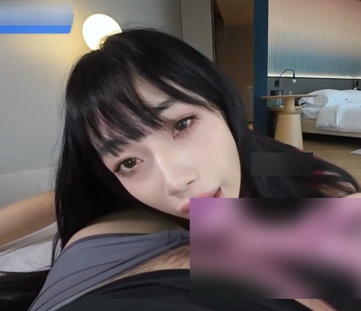 王雯新推特TS私房1v1.4G优质