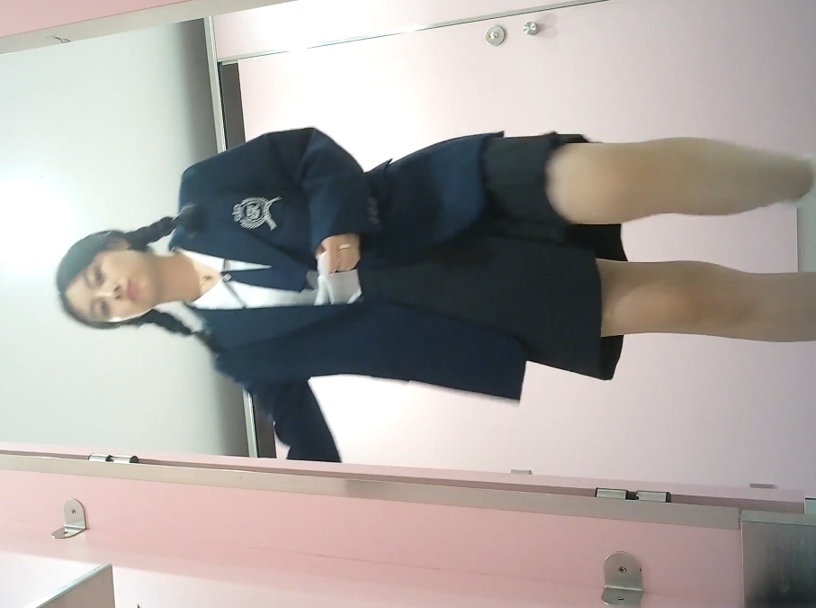 拍摄私房三月大神学妹合集330.9MB感觉