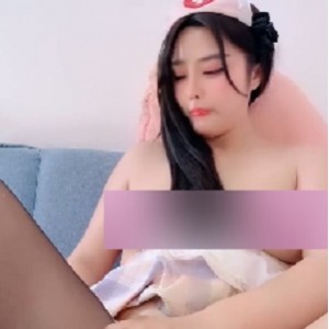 超顶圈内小少妇妹子3.95G露脸福利全辑
