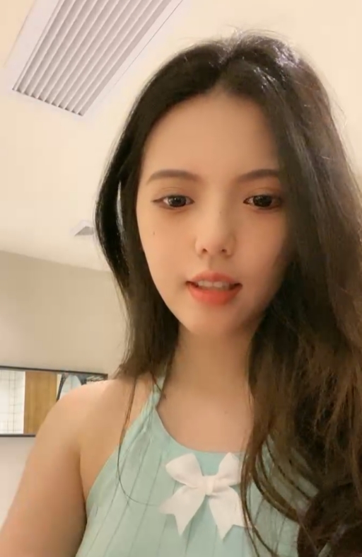 超水灵微信小辰吾妮学生妹福利5部6.9G