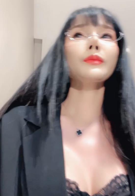 长腿女模特小嗨嗨呀天府女神足艺互动合集72V77.5G绝了