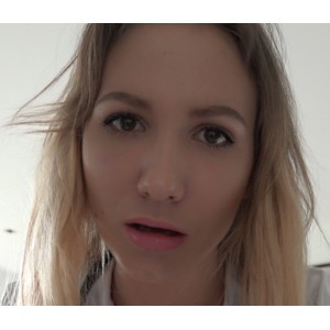 绝了！OnlyFans梦境天使33G多V多图私拍太丰腴