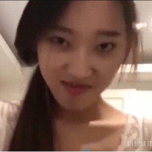 韩国长相妹子情侣自拍走后门视频1V204m太销魂了