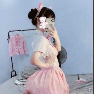 某推芊芊qianfff粉嫩罗莉私拍4部308MB甜美光景超人气